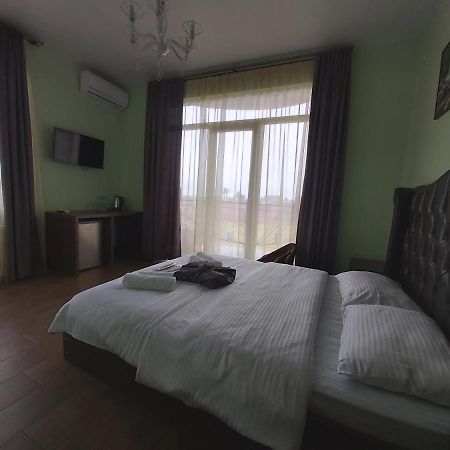 Hotel Maria Batumi Luaran gambar
