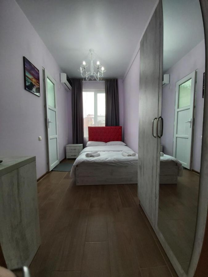 Hotel Maria Batumi Luaran gambar