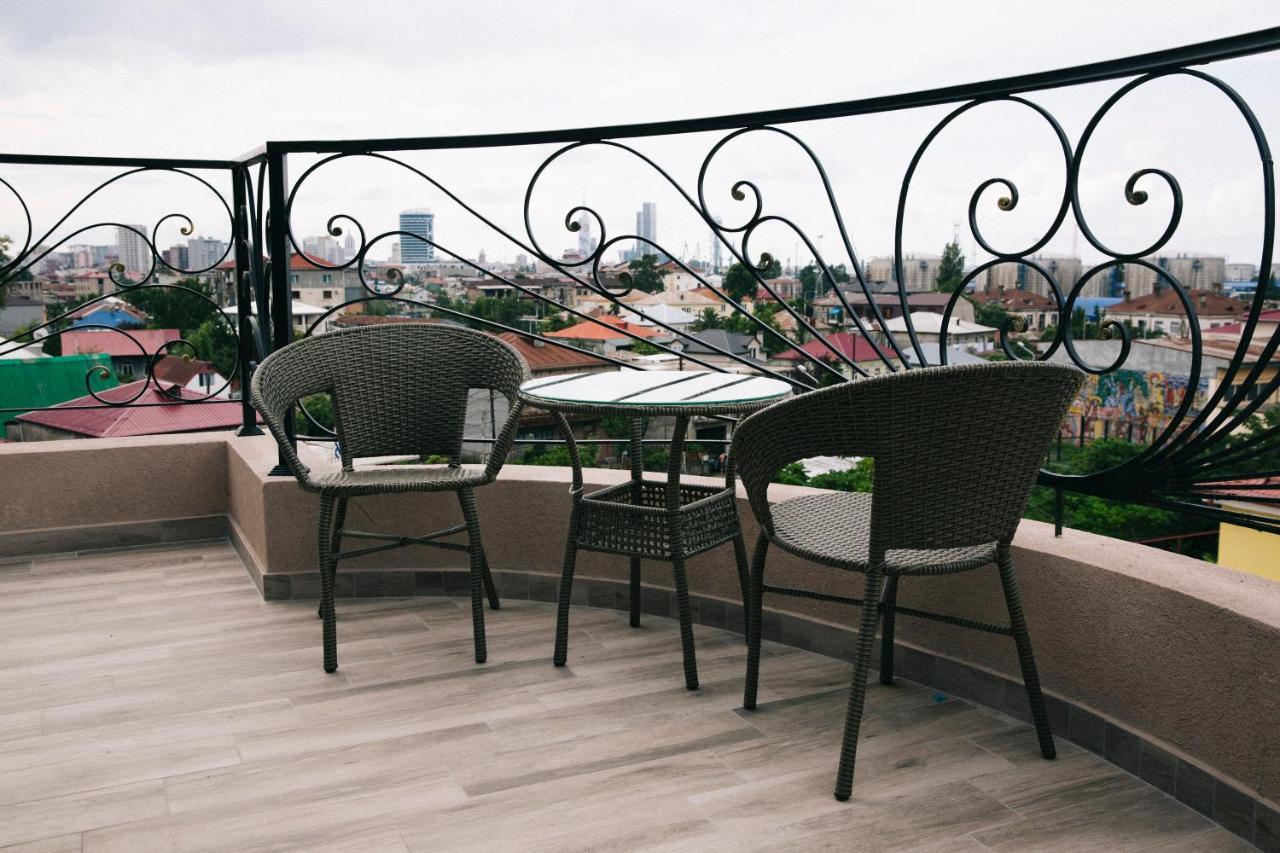 Hotel Maria Batumi Luaran gambar